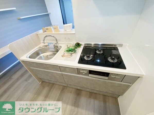 セレスティア森末町の物件内観写真